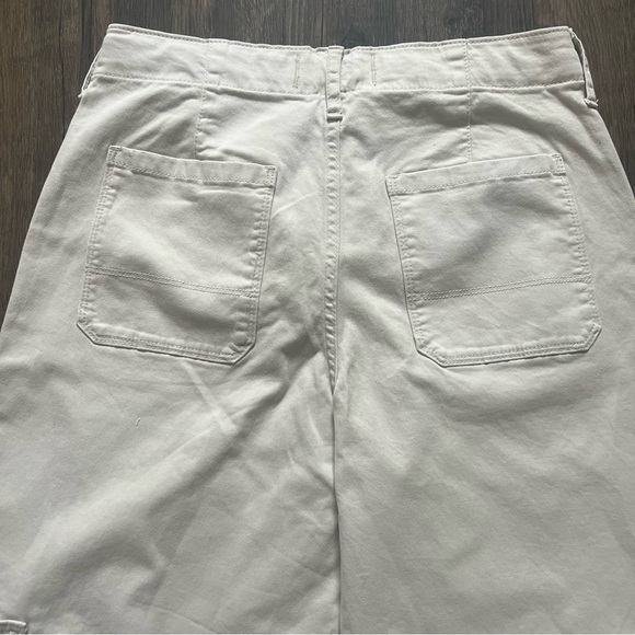 Abercrombie Kids Cream Adjustable Waist Mid Waist Wide Leg Cargo Pants long17/18 - Picture 7 of 13